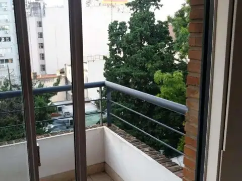 Belgrano, Roosevelt 2300, 3 amb, 60m2, u$s 1,250 + agua + luz + gas. 30-05-26