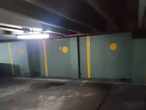 Arenales 3400 Palermo Cochera U$22.000