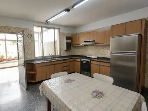 Depto Tipo Casa en Venta 60 años