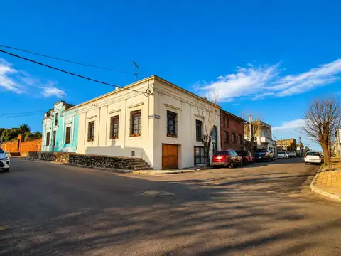 Casa 7 ambientes en venta en Carmelo Única