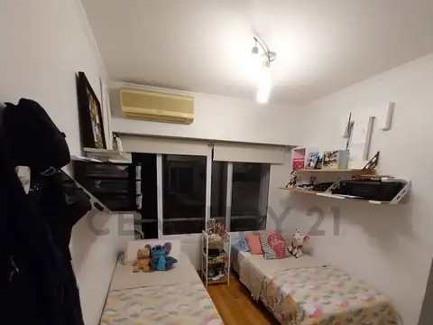 Departamento 4 ambientes con 2 baños