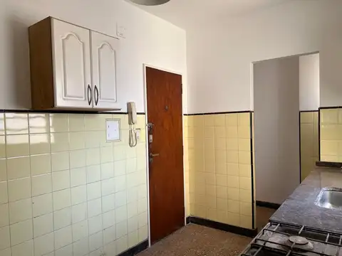 Departamento en Alquiler en Florida Mitre/Este, $ 980.000