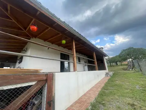 Casa en Venta con 4 cocheras