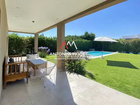 CASA EN ALQUILER EN LA LOMADA - PILAR