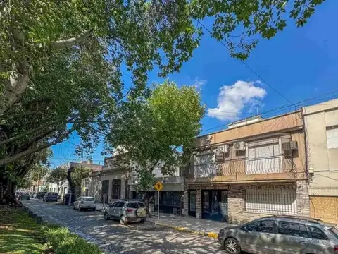 Francisco Bilbao e/ Martinez Castro y Avenida Mariano Acosta