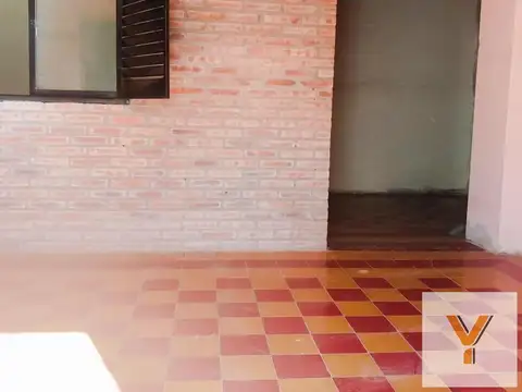 Casa 7 ambientes con 4 baños