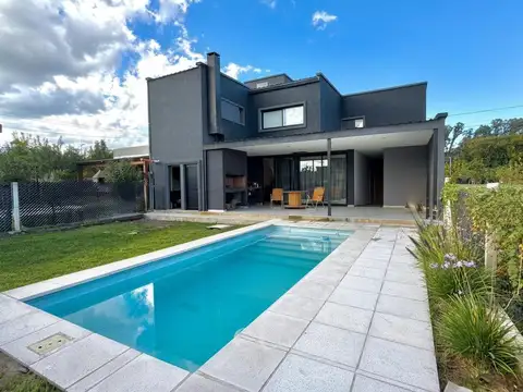 Casa en Venta 1 año