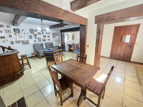 Casa en Venta de 5 dormitorios