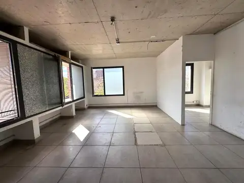 Oficina en Venta al Noroeste