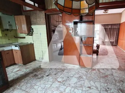 Local en Alquiler en Lanús, USD 1.800