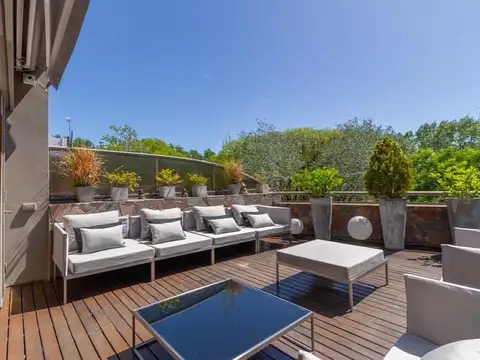 Romero Eduardo Sgto. al 2500