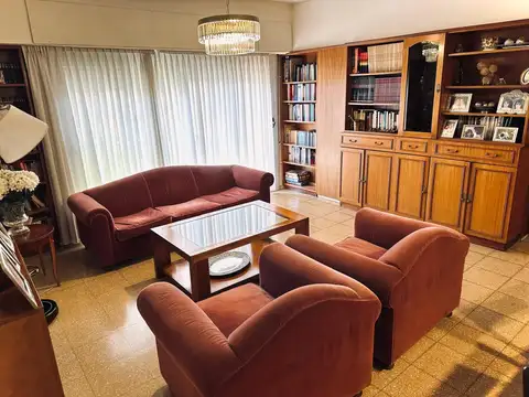 25 DE MAYO 400, Piso 1 B