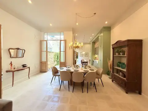 Casa en Venta con 1 cochera