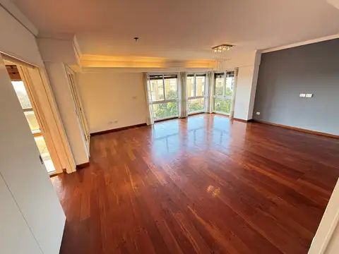 Departamento en Alquiler de 4 dormitorios