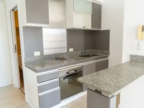 Oficina en Alquiler en Nuñez, $ 550.000