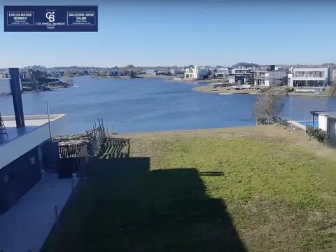 Terreno en Venta 22  mts Fondo