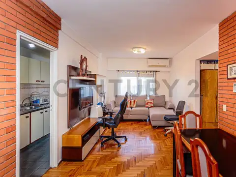 VENTA DEPARTAMENTO 3 AMBIENTES CON BALCON Y COCHERA - VILLA URQUIZA