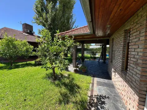 venta casa en Troncos del Talar