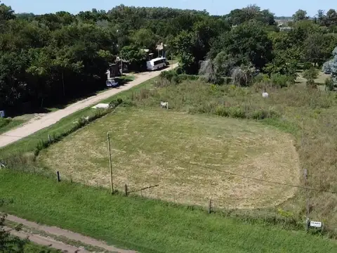 Terreno en Venta 30  mts Fondo
