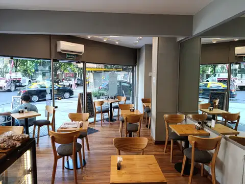 Manuela Pedraza 2500