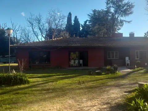 VENTA 3 CASAS EN 4 LOTES C/PISCINA LA LONJA PILAR