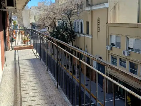 Departamento en Venta en Olivos Vias/Maipu, USD 139.900