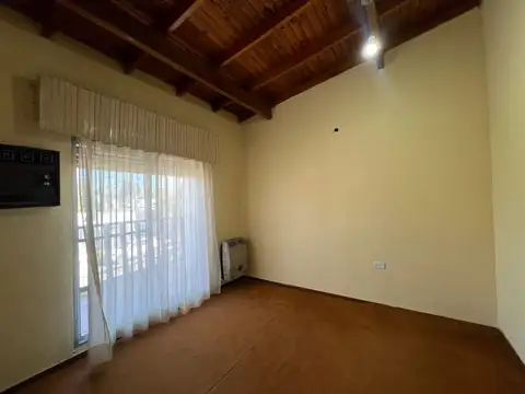 Depto Tipo Casa en Alquiler 20 años