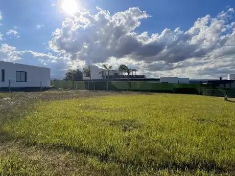 Terreno en Venta en Carlos Paz Golf, USD 36.000