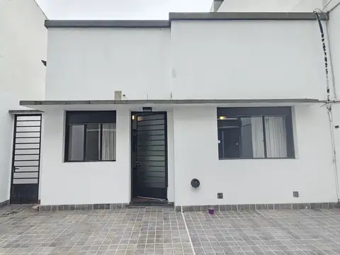 Avenida 51 entre 20 y 21 1260