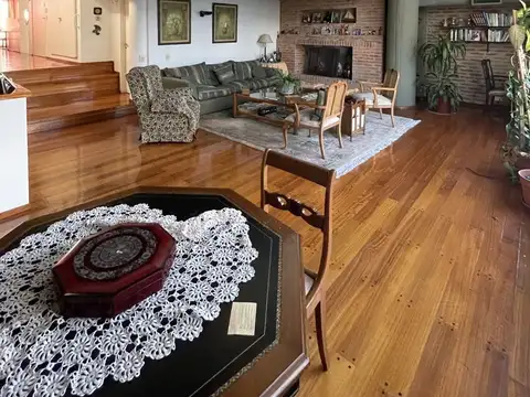 Departamento en Venta de 5 ambientes
