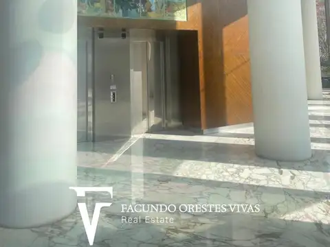 Avenida Eduardo Madero 100