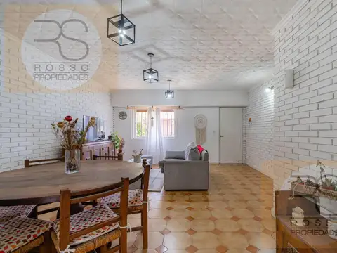 Depto Tipo Casa 4 ambientes con 1 baño
