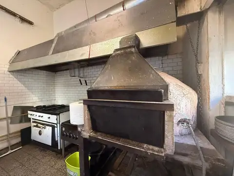 Fondo Comercio en Venta 100 años