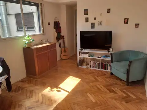 EXCELENTE 2 AMB C/ LAVADERO TODO SOL EN PALERMO! A METROS SUBTE "D"