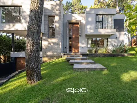 De Los Álamos entre Sotavento y De La Calandria