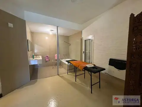 Impecable casa totalmente hecha a nuevo
