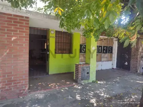Casa con Galpón en Venta en Barrio El Carmen
