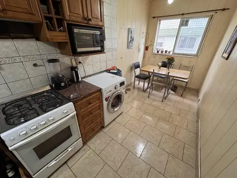 Departamento de 4 ambientes excelente ubicacion