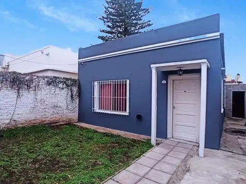 PH al frente planta baja  en Alquiler Boulogne