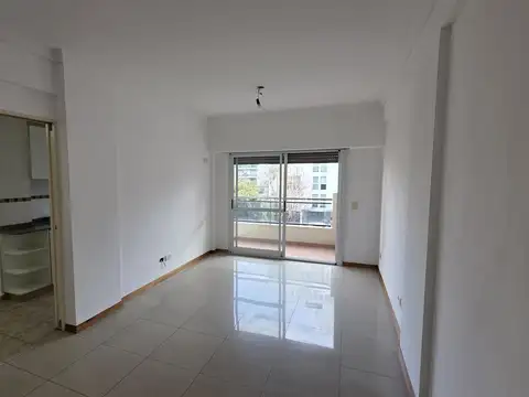 Departamento en Alquiler en Quilmes, $ 800.000