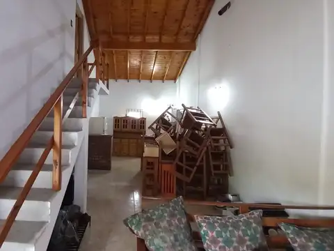 Chalet de 4 amb al frente en venta calle 77 entre 4 y 5 Mar del tuyu