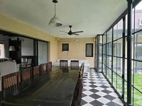 Casa en Alquiler Temporal de 4 dormitorios