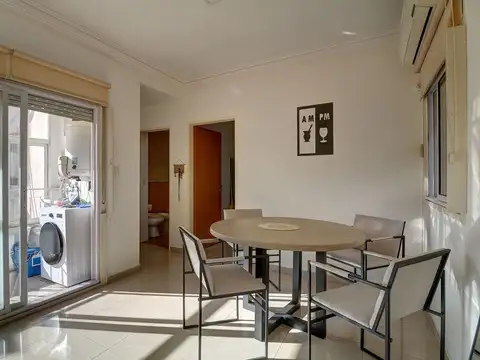 Depto Tipo Casa en Venta en Versalles, USD 119.000