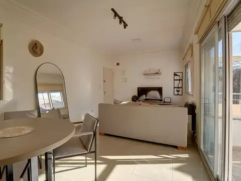 Depto Tipo Casa 2 ambientes con 1 baño