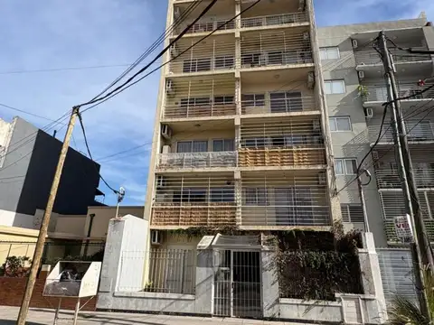 Departamento - Alquiler - Argentina, Tres de Febrero - Av La Plata 3884