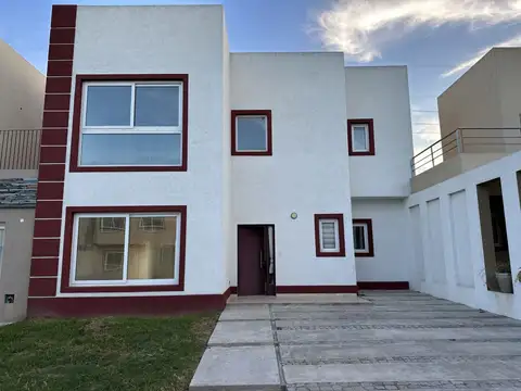 Casa - Alquiler - Argentina, San Miguel - Gustavo Flaubert 1300