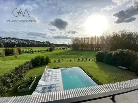 Casa en Venta Barrio Privado Rumenco