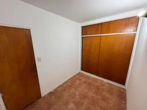 Casa en Alquiler con 1 cochera