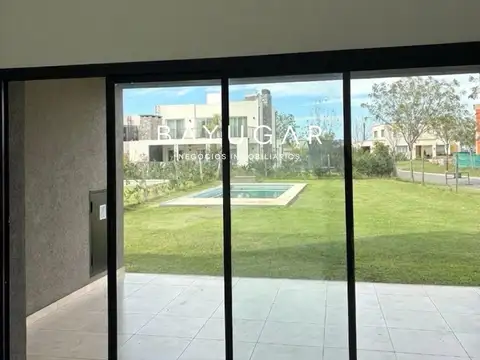 Casa en Alquiler al Noreste