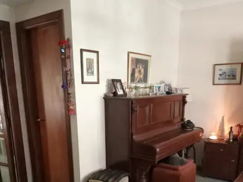 Casa en Venta en Morón, USD 275.000